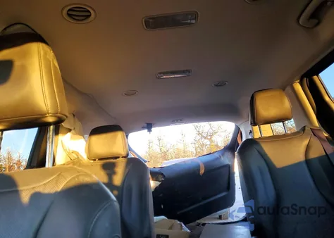 2022 Kia Carnival Lx из США, поврежденный, VIN KNDNB4H39N6169251